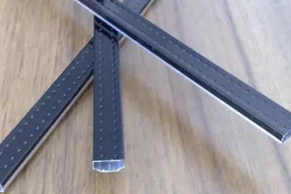 中空鋁條圖片 中空鋁條圖片